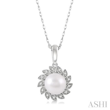 Pearl & Diamond Fashion Pendant